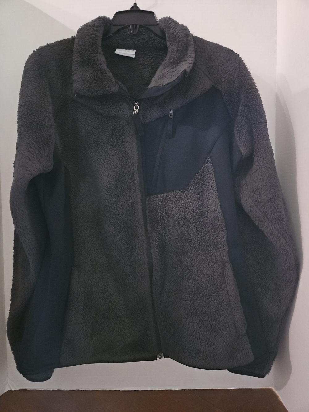 Columbia Women's Dark Gray Teddy Fleece Jacket